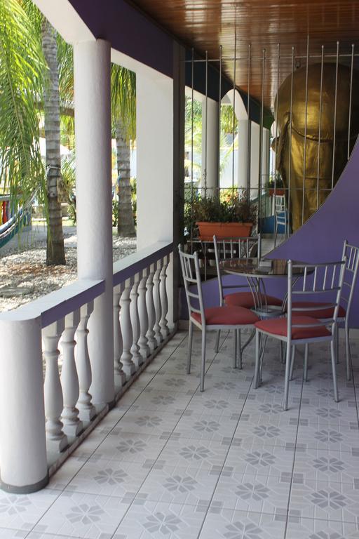 Rainbow Village La Ceiba Exterior foto